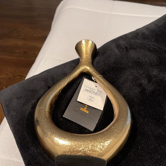 Gold mini vase so fabulous brand new - Picture 3 of 4